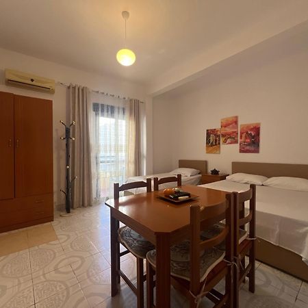 Seaside Apartments Dıraç Dış mekan fotoğraf