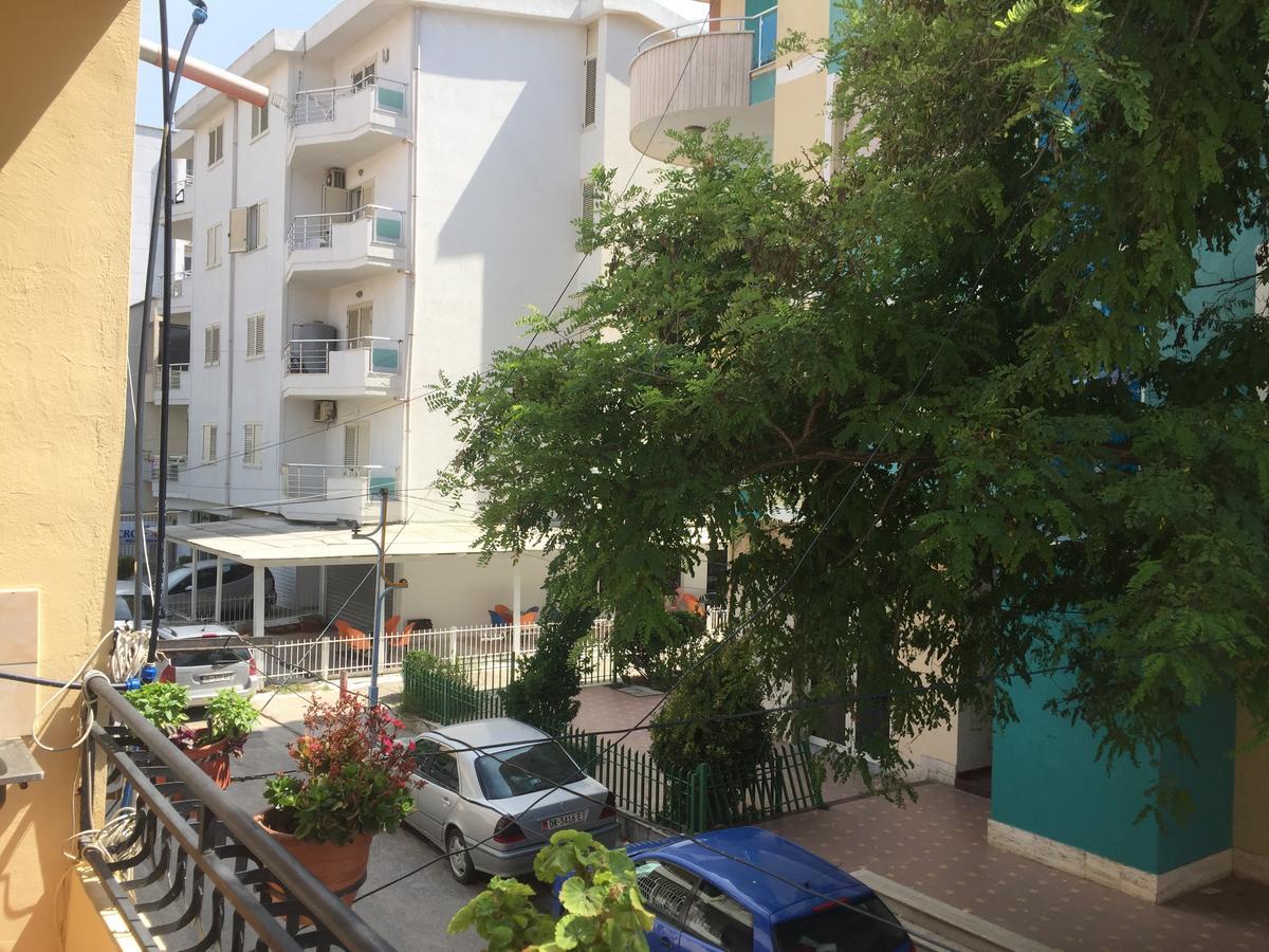 Seaside Apartments Dıraç Dış mekan fotoğraf